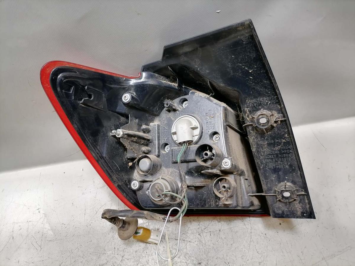 Mitsubishi ASX original R&uuml;cklicht R&uuml;ckleuchte Schlussleuchte rechts Bj.2011